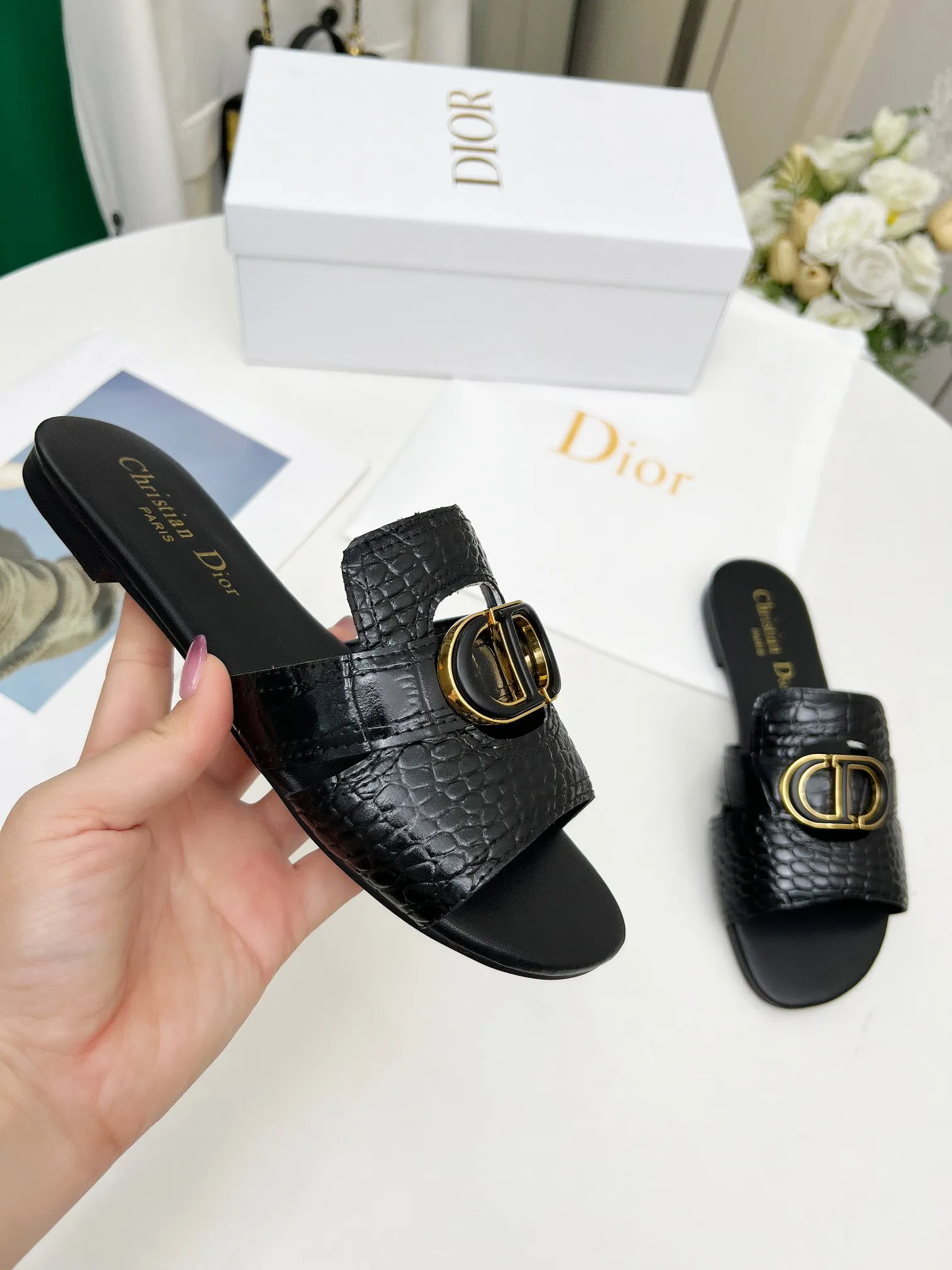 👟👟Ex-factory price 360👟👟 Genuine leather base +30 Dior spring and summer new model 6 colors optional code size 35-42